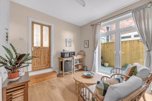 Photo 12- click for photo gallery